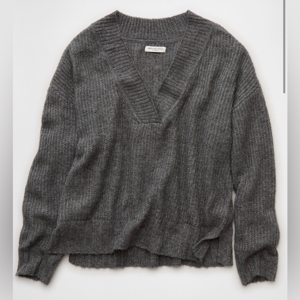 AE Whoa So Soft Oversized V- neck Sweater XL NEW W/ Tags Charcoal Heather - Picture 2 of 4
